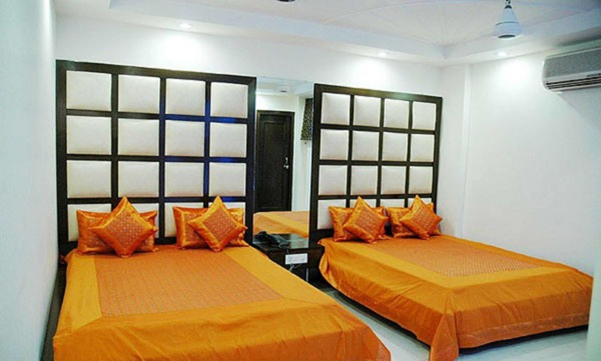 Hotel Sun International Nové Dillí Exteriér fotografie